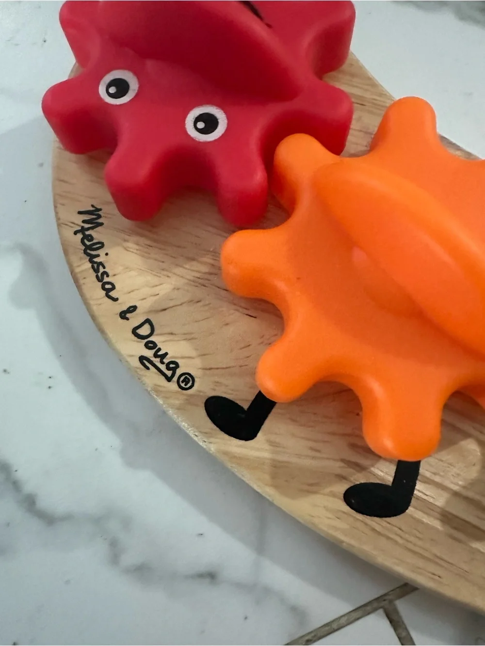 melissa & doug wooden rainbow caterpillar gear toy good condition